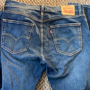 Men’s Levi jeans W36 L32
